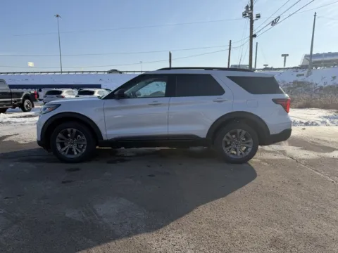 More photos of 2026 Ford Explorer Active at Pure Country Automotive, KY