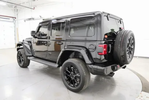 More photos of 2021 Jeep Wrangler Unlimited Sahara High Altitude at Pure Country Automotive, KY