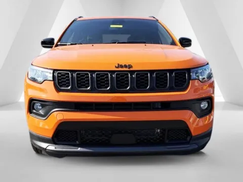 Photos of 2026 Jeep Compass Latitude for sale in Grayson, KY at Pure Country Automotive