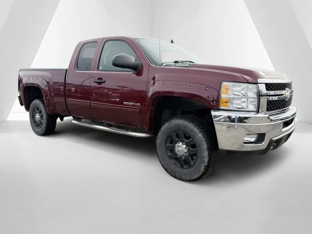 Red 2013 Chevrolet Silverado 2500HD LT for sale in Grayson, KY