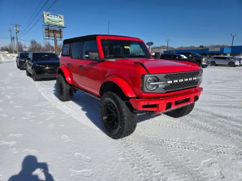 Red 2023 Ford Bronco Badlands for sale in Grayson, KY