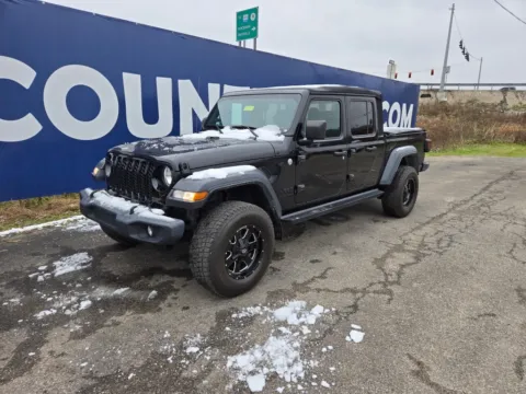 Another view of 2020 Jeep Gladiator Sport for sale in Grayson, KY at Pure Country Automotive