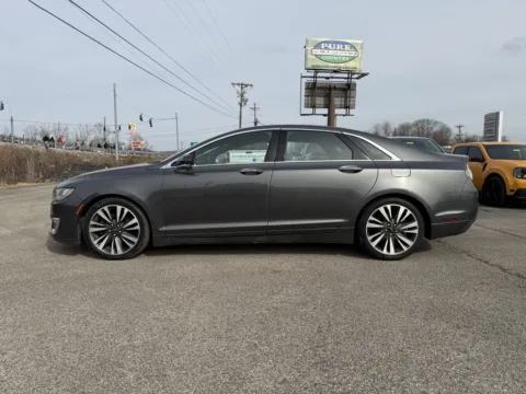 More photos of 2020 Lincoln MKZ Reserve at Pure Country Automotive, KY