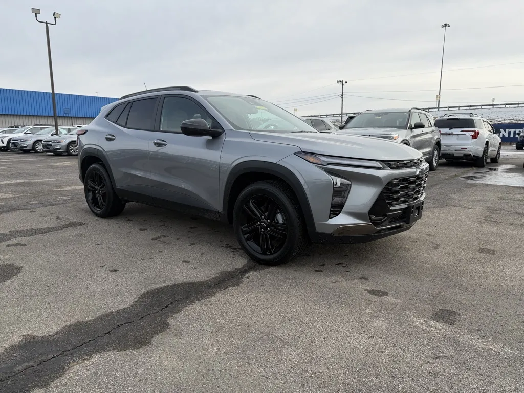 Gray 2026 Chevrolet Trax ACTIV for sale in Grayson, KY