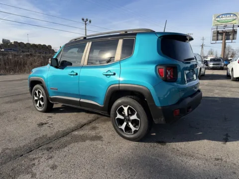 More photos of 2021 Jeep Renegade Trailhawk at Pure Country Automotive, KY