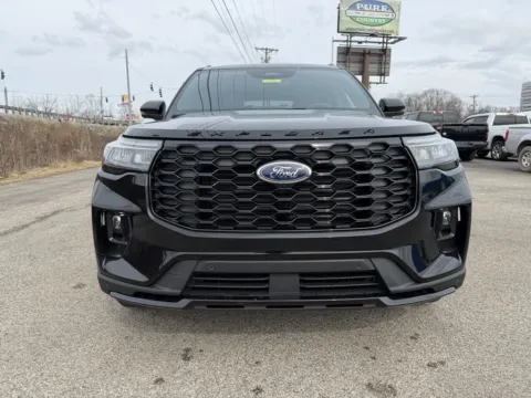 Photos of 2026 Ford Explorer ST-Line for sale in Grayson, KY at Pure Country Automotive