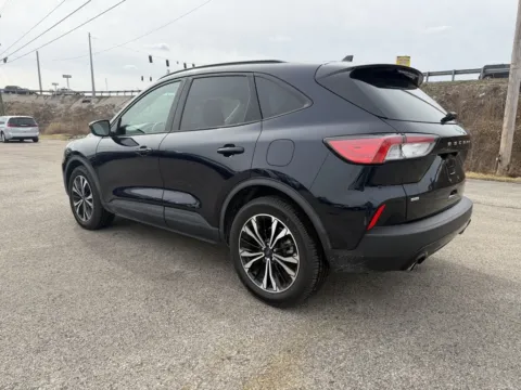 More photos of 2021 Ford Escape SE at Pure Country Automotive, KY