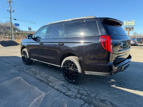 More photos of 2026 Ford Expedition Platinum at Pure Country Automotive, KY