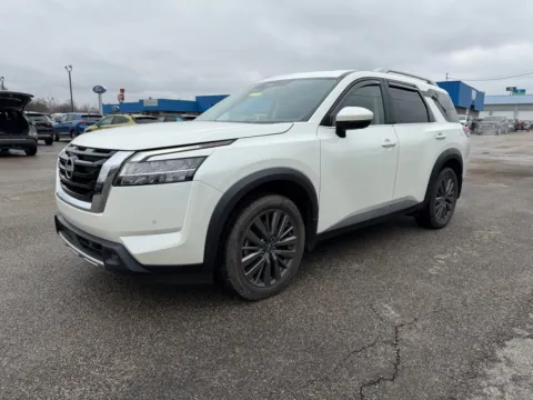 Another view of 2023 Nissan Pathfinder SL for sale in Grayson, KY at Pure Country Automotive