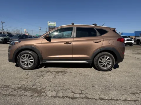 More photos of 2017 Hyundai Tucson SE at Pure Country Automotive, KY