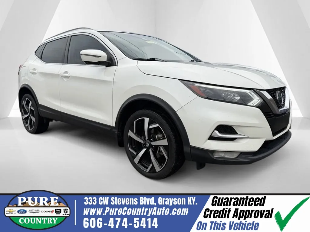 White 2021 Nissan Rogue Sport SL for sale in Grayson, KY