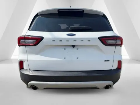 More photos of 2023 Ford Escape Plug-In Hybrid at Pure Country Automotive, KY