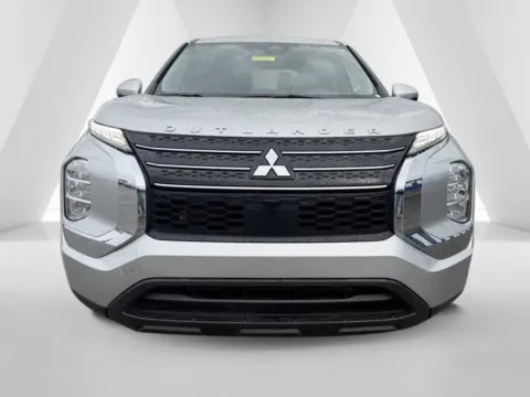 Photos of 2024 Mitsubishi Outlander ES for sale in Grayson, KY at Pure Country Automotive