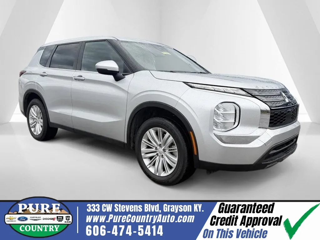 Silver 2024 Mitsubishi Outlander ES for sale in Grayson, KY