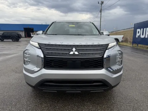 Photos of 2024 Mitsubishi Outlander ES for sale in Grayson, KY at Pure Country Automotive
