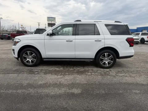 More photos of 2023 Ford Expedition Limited at Pure Country Automotive, KY