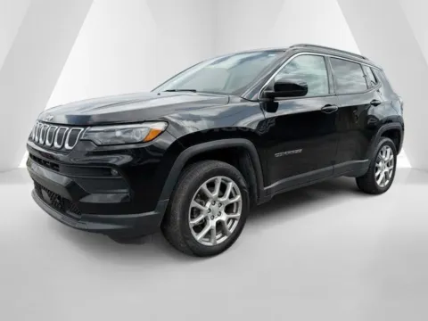 Another view of 2022 Jeep Compass Latitude Lux for sale in Grayson, KY at Pure Country Automotive