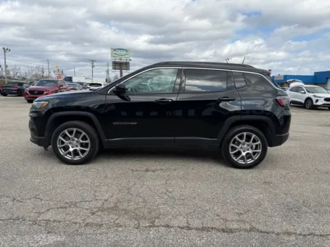 More photos of 2022 Jeep Compass Latitude Lux at Pure Country Automotive, KY