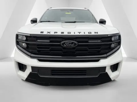 Photos of 2026 Ford Expedition Platinum for sale in Grayson, KY at Pure Country Automotive