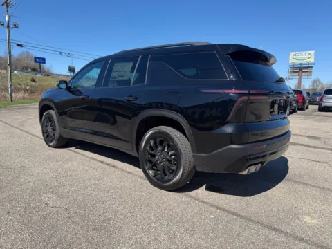 More photos of 2026 Chevrolet Traverse LT at Pure Country Automotive, KY
