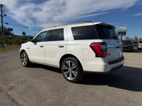 More photos of 2021 Ford Expedition King Ranch at Pure Country Automotive, KY