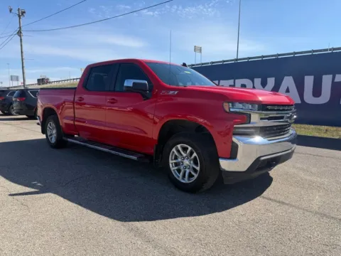 Red 2020 Chevrolet Silverado 1500 LT for sale in Grayson, KY