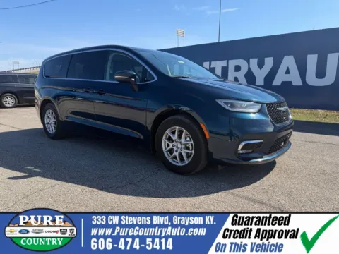 Blue 2023 Chrysler Pacifica Touring L for sale in Grayson, KY