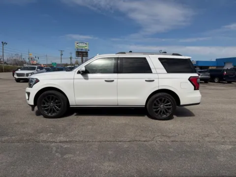 More photos of 2020 Ford Expedition Limited at Pure Country Automotive, KY