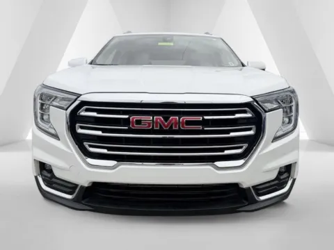 Photos of 2022 GMC Terrain SLT for sale in Grayson, KY at Pure Country Automotive