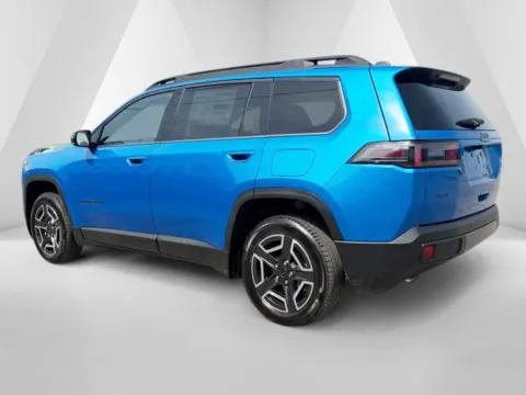 More photos of 2026 Jeep Cherokee Limited at Pure Country Automotive, KY