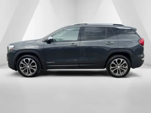 More photos of 2019 GMC Terrain SLT at Pure Country Automotive, KY