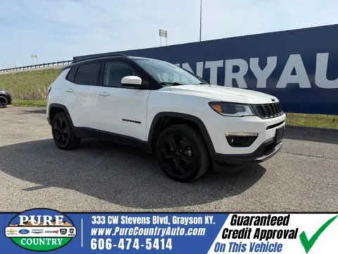 White 2019 Jeep Compass Altitude for sale in Grayson, KY
