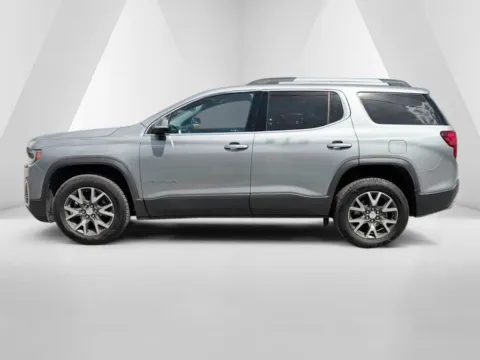 More photos of 2023 GMC Acadia SLE at Pure Country Automotive, KY