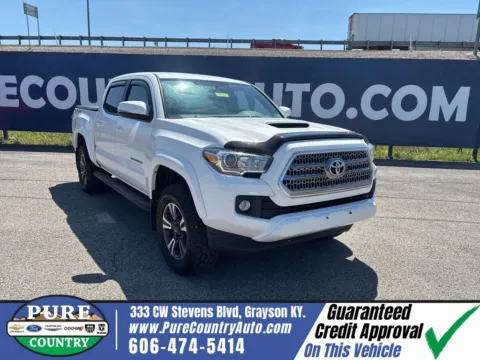 White 2016 Toyota Tacoma TRD Off-Road for sale in Grayson, KY