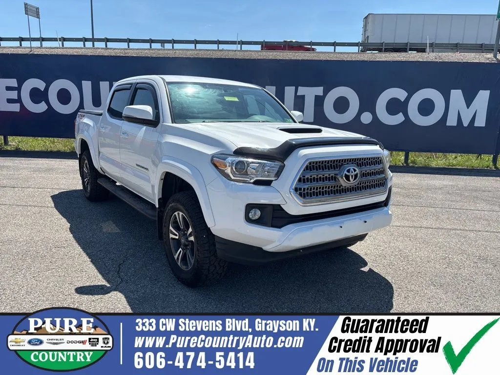 White 2016 Toyota Tacoma TRD Sport for sale in Grayson, KY