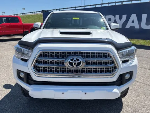 Photos of 2016 Toyota Tacoma TRD Off-Road for sale in Grayson, KY at Pure Country Automotive