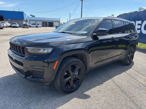 Another view of 2021 Jeep Grand Cherokee L Altitude for sale in Grayson, KY at Pure Country Automotive