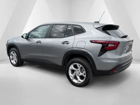 More photos of 2026 Chevrolet Trax LS at Pure Country Automotive, KY