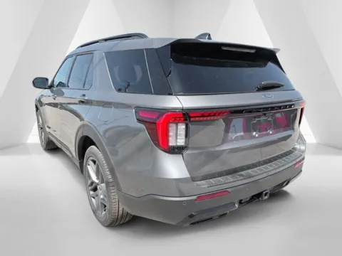 More photos of 2026 Ford Explorer ST-Line at Pure Country Automotive, KY