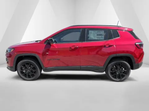 More photos of 2026 Jeep Compass Latitude at Pure Country Automotive, KY
