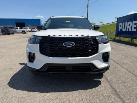 Photos of 2026 Ford Explorer ST-Line for sale in Grayson, KY at Pure Country Automotive