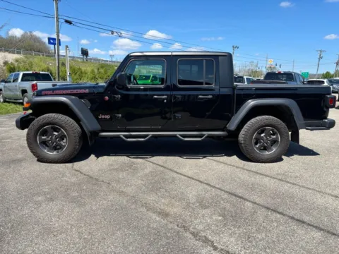 More photos of 2023 Jeep Gladiator Rubicon at Pure Country Automotive, KY