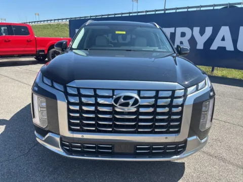 Photos of 2024 Hyundai Palisade Calligraphy for sale in Grayson, KY at Pure Country Automotive