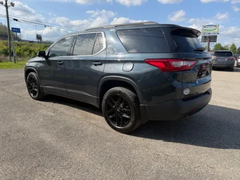 More photos of 2020 Chevrolet Traverse LT at Pure Country Automotive, KY