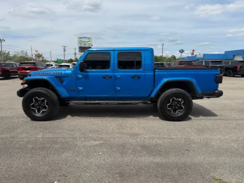 More photos of 2021 Jeep Gladiator Rubicon at Pure Country Automotive, KY
