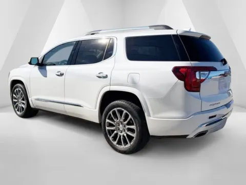 More photos of 2023 GMC Acadia Denali at Pure Country Automotive, KY