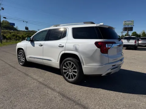 More photos of 2023 GMC Acadia Denali at Pure Country Automotive, KY