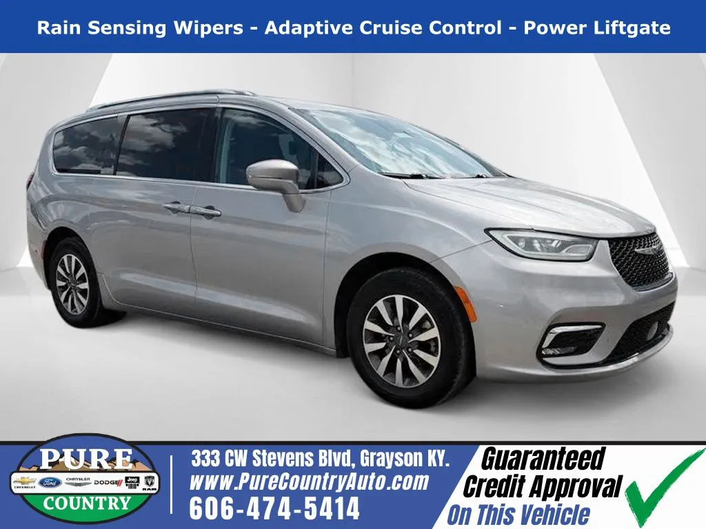 2021 Chrysler Pacifica Touring L for sale in Grayson, KY
