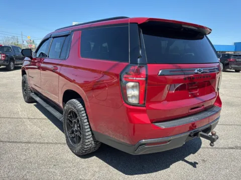 More photos of 2021 Chevrolet Suburban Z71 at Pure Country Automotive, KY