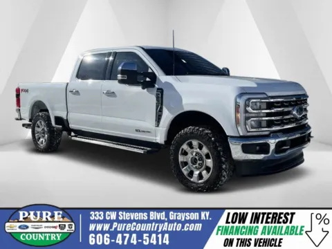 White 2023 Ford F-250SD Lariat for sale in Grayson, KY